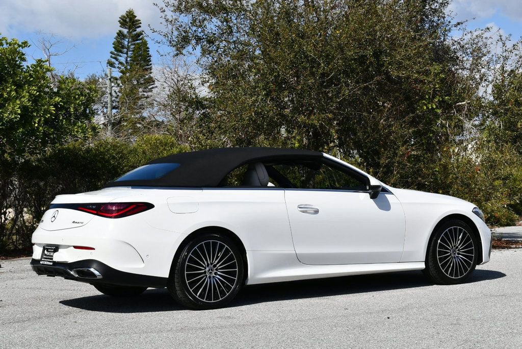 Used 2025 Mercedes-Benz CLE 300 4MATIC Cabriolet image 41
