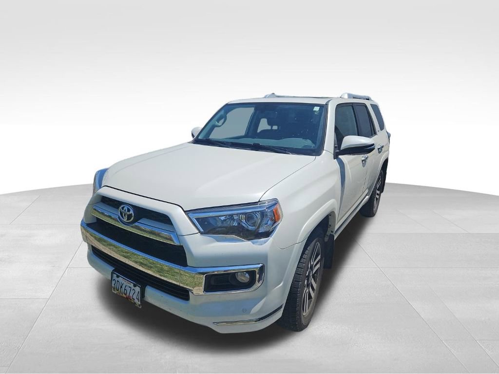 Used 2018 Toyota 4Runner Limited AWD/4WD image 3
