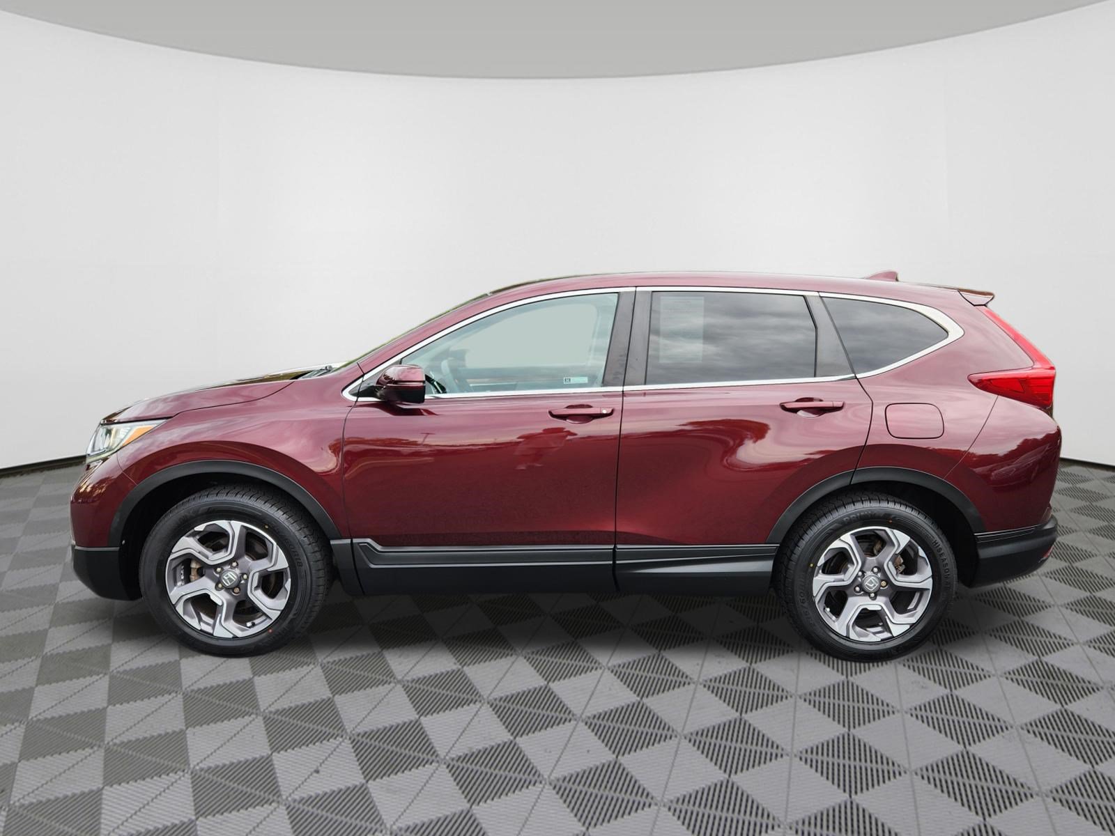 Used 2018 Honda CR-V EX image 5