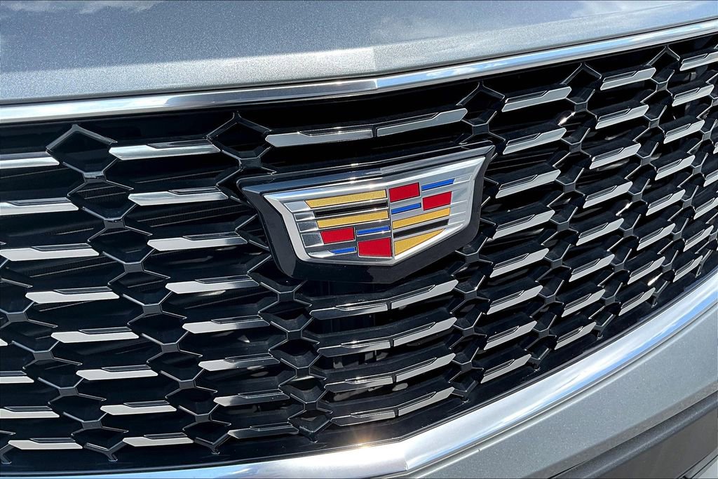 Used 2023 Cadillac XT4 Premium Luxury image 38