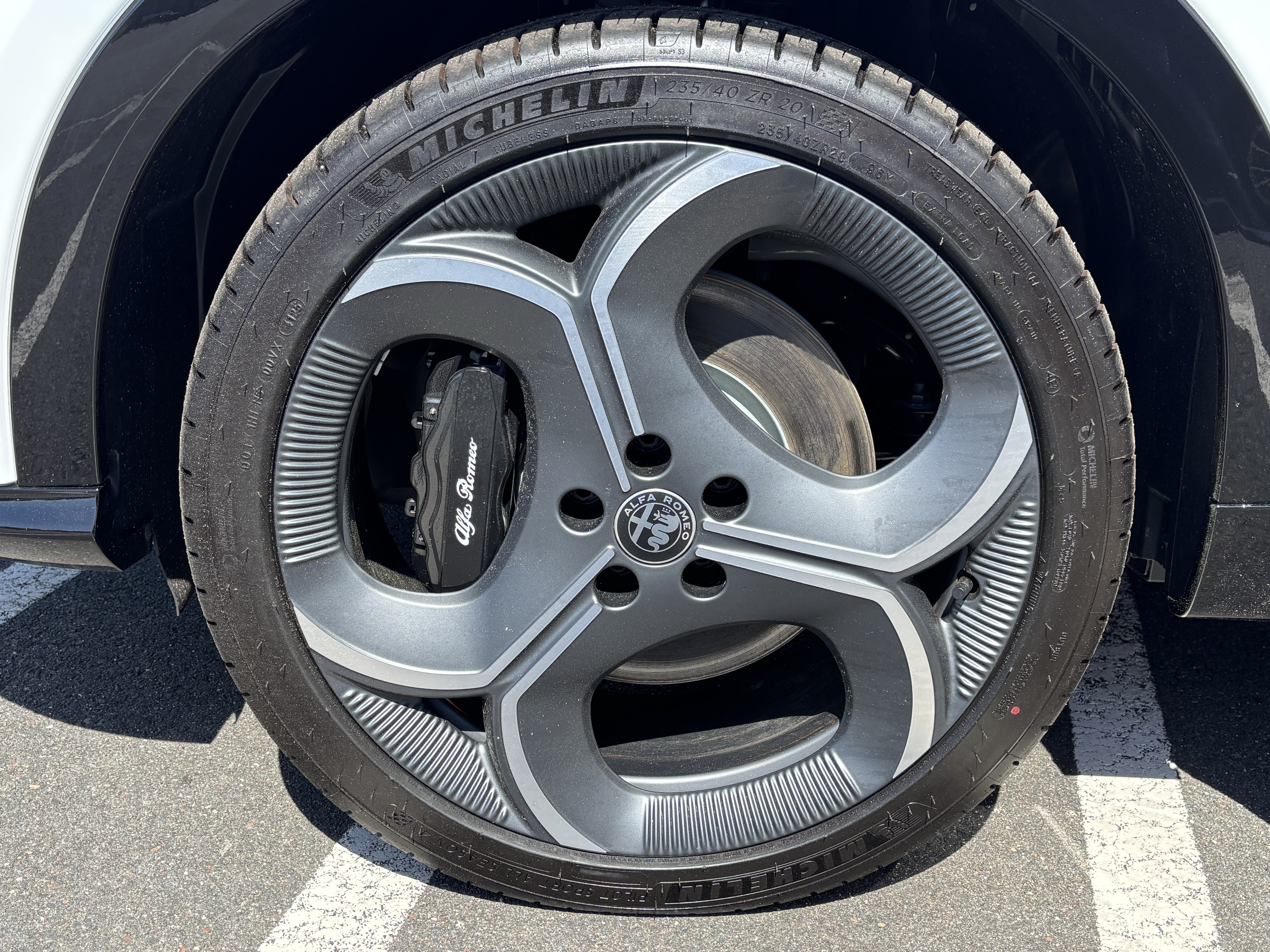 New 2026 Alfa Romeo Tonale AWD/4WD image 20