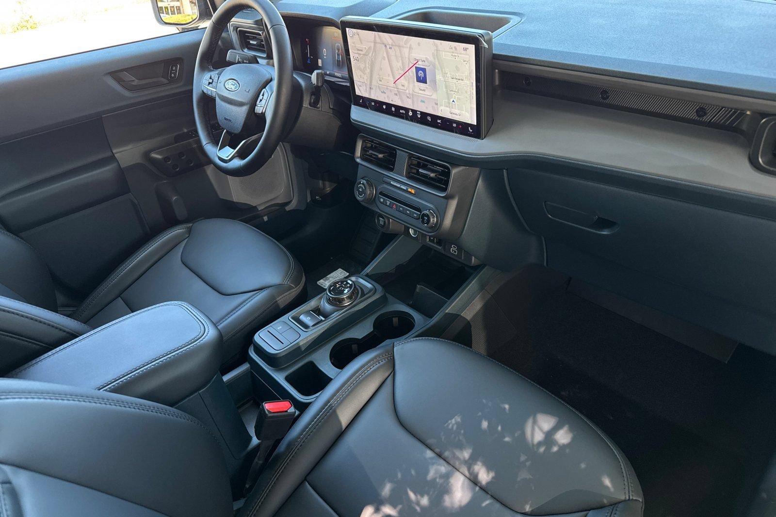 New 2026 Ford Maverick Lariat w/ Black Appearance Package AWD/4WD image 17