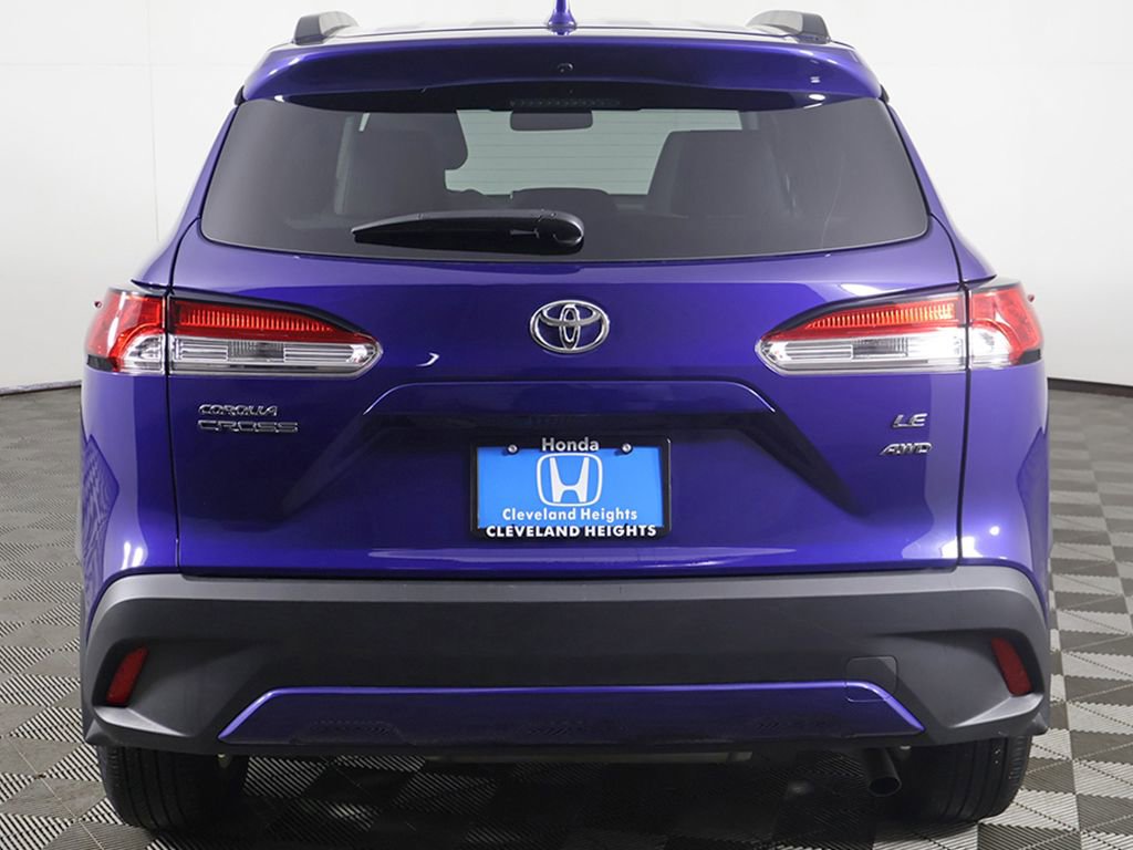 Used 2023 Toyota Corolla Cross LE image 10
