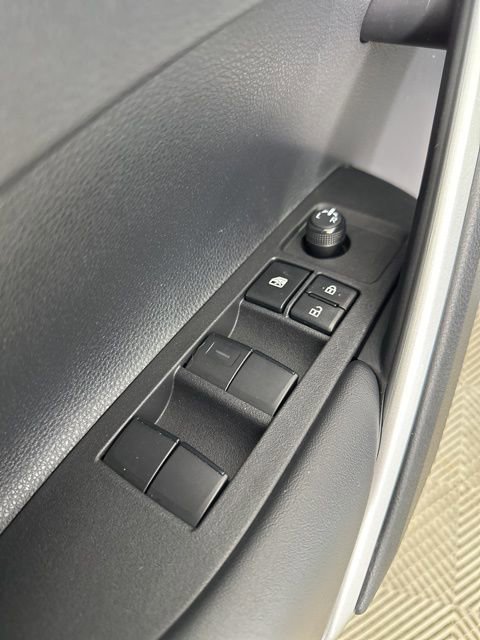 Used 2024 Toyota Corolla Cross LE AWD/4WD image 24