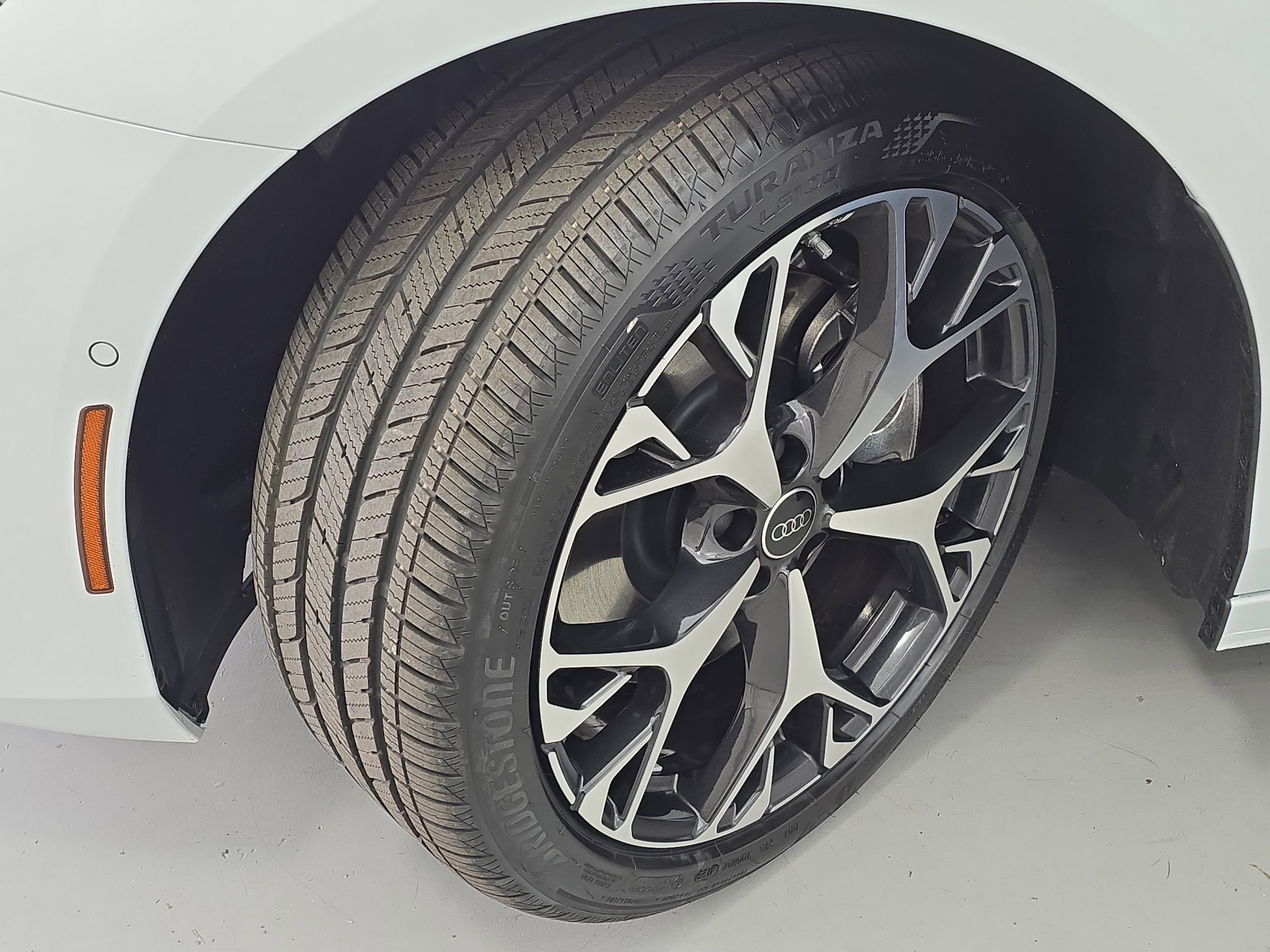 New 2026 Audi A6 Premium Plus image 32