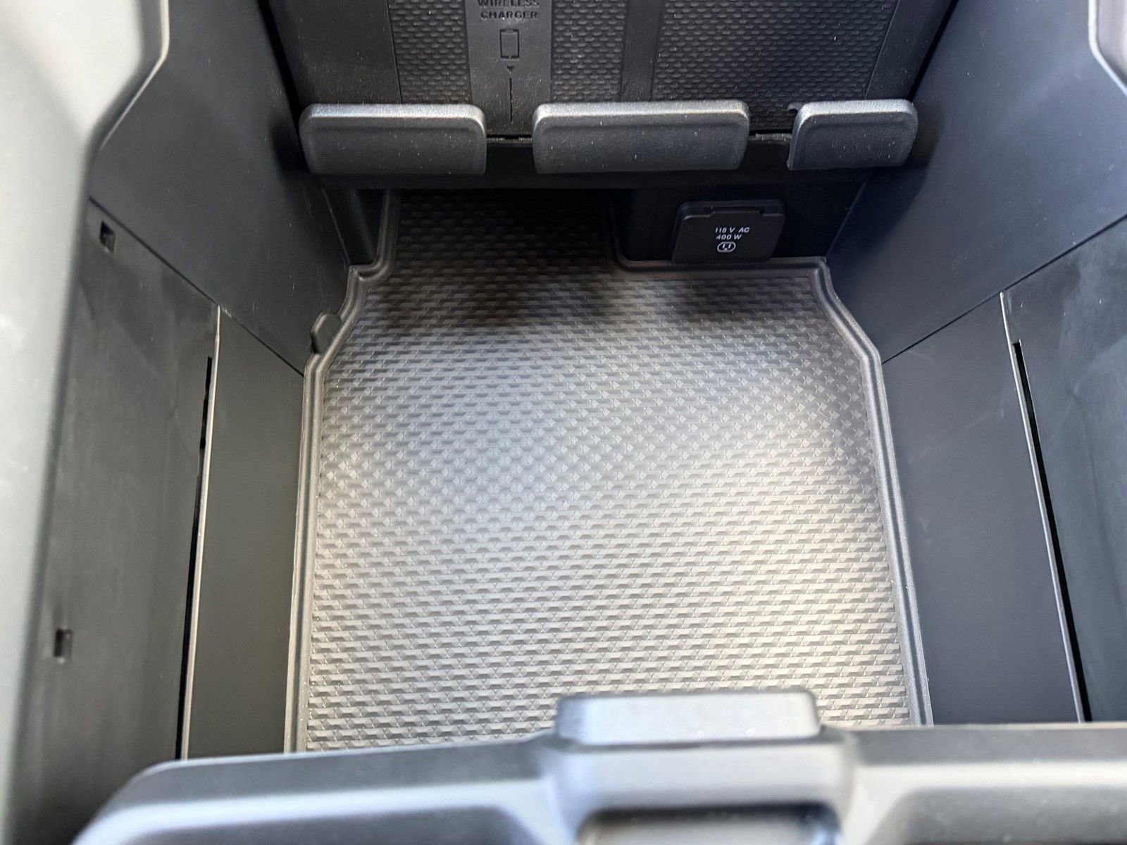 Used 2024 RAM 2500 Limited image 20