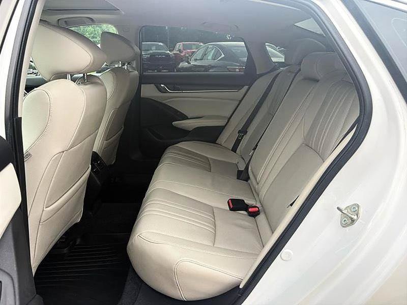 Used 2020 Honda Accord Touring image 52
