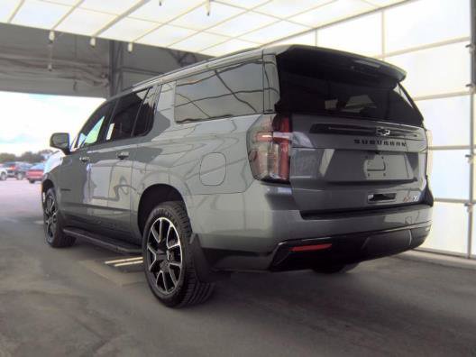 Used 2022 Chevrolet Suburban RST w/ Luxury Package RWD image 3