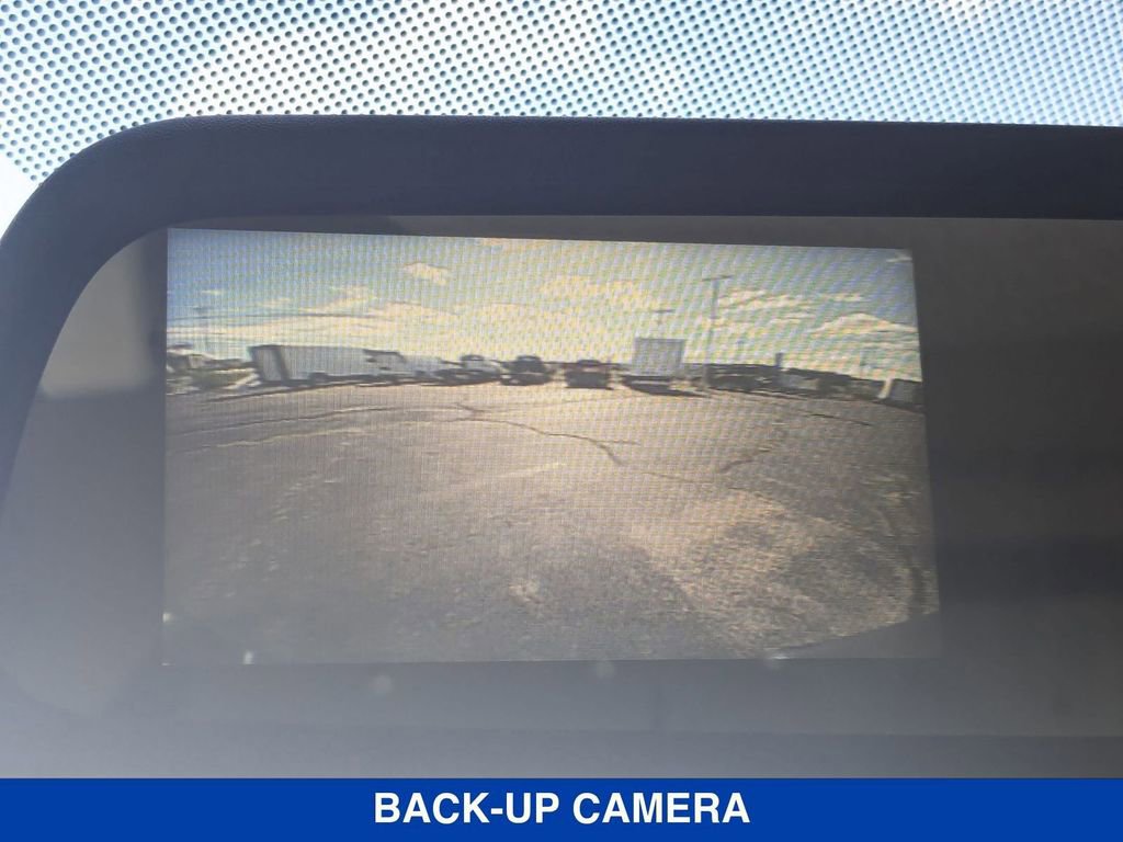 Used 2025 Chevrolet Express 3500 Extended image 25