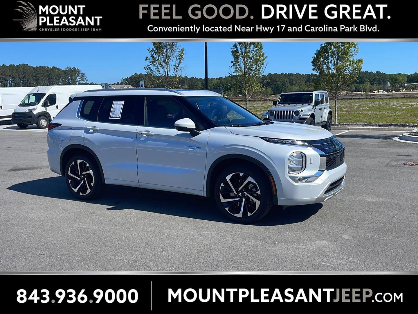 Used 2025 Mitsubishi Outlander 4WD Plug-In Hybrid