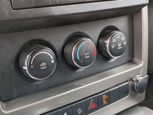 Used 2012 Jeep Liberty Sport w/ Popular Equipment Group AWD/4WD image 19