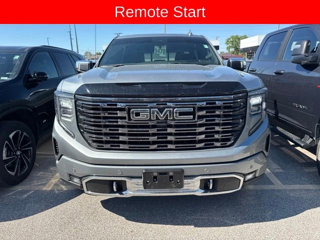 Used 2025 GMC Sierra 1500 Denali Ultimate AWD/4WD image 4
