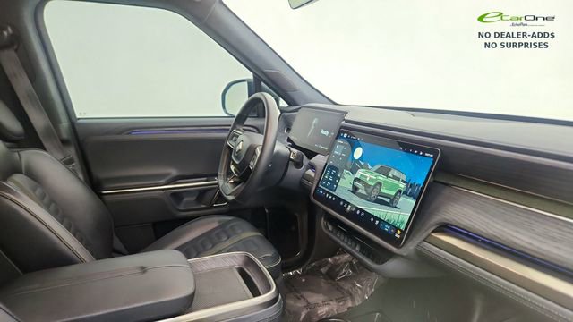 Used 2024 Rivian R1S Adventure AWD/4WD image 23