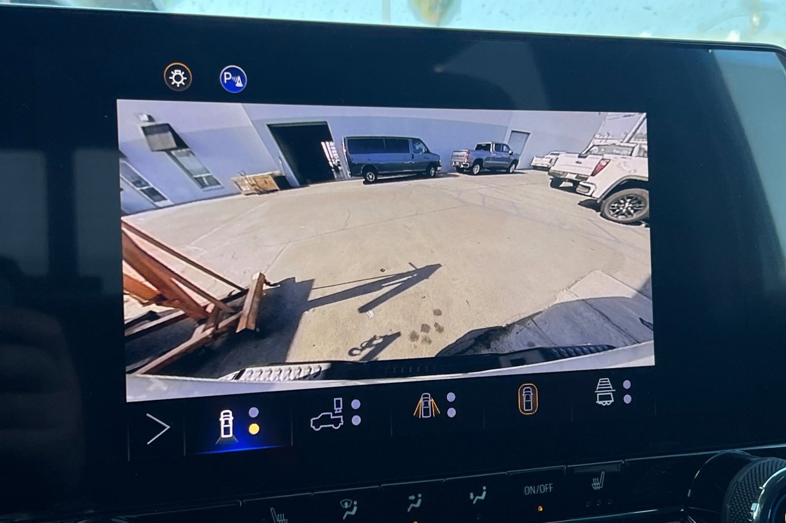 New 2025 Chevrolet Colorado Z71 w/ Midnight Edition image 22