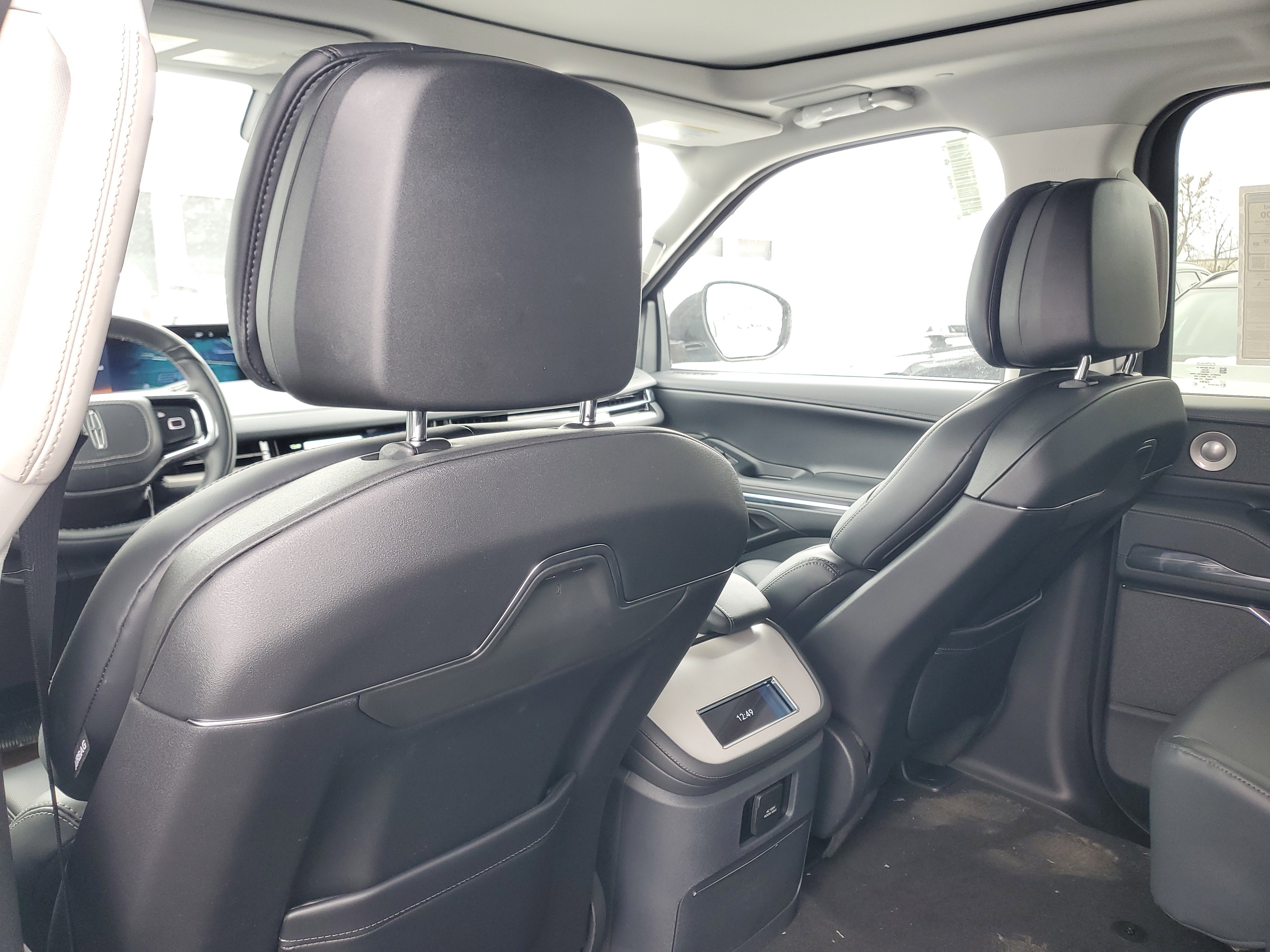 New 2026 Lincoln Navigator Reserve image 28