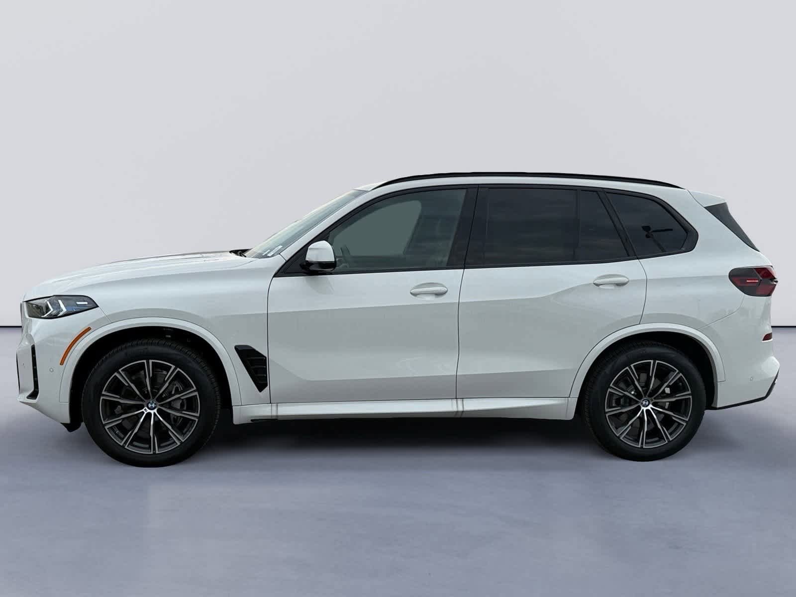 New 2026 BMW X5 sDrive40i w/ M Sport Package RWD image 6