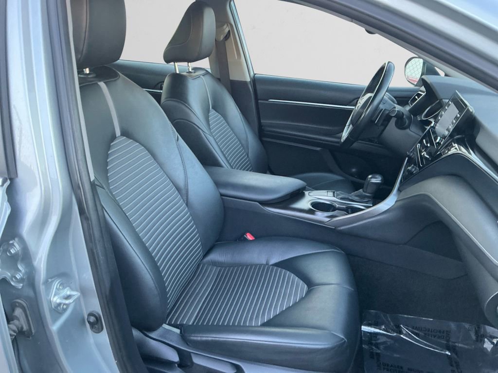 Used 2023 Toyota Camry SE image 15