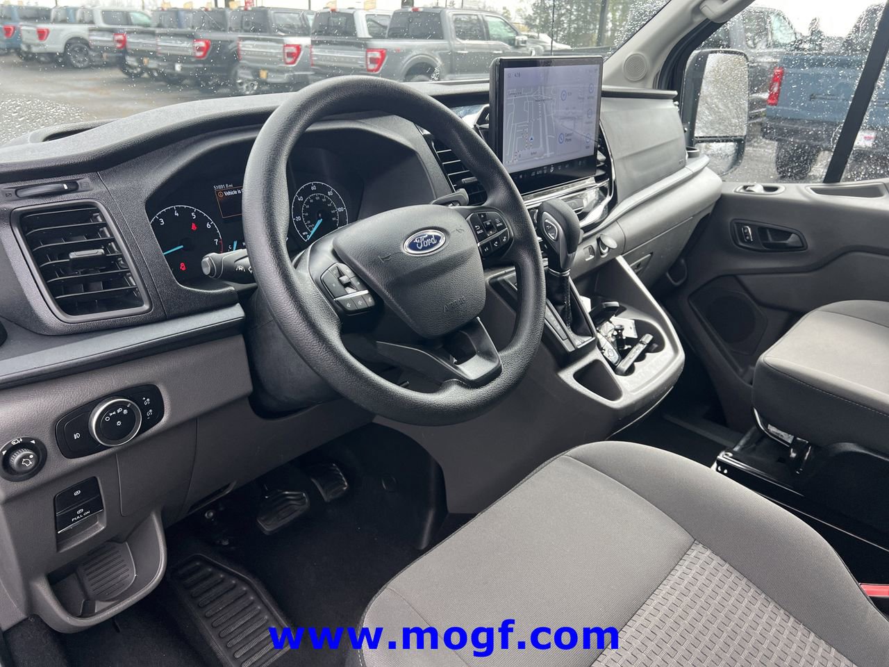 Used 2024 Ford Transit 350 XLT image 5