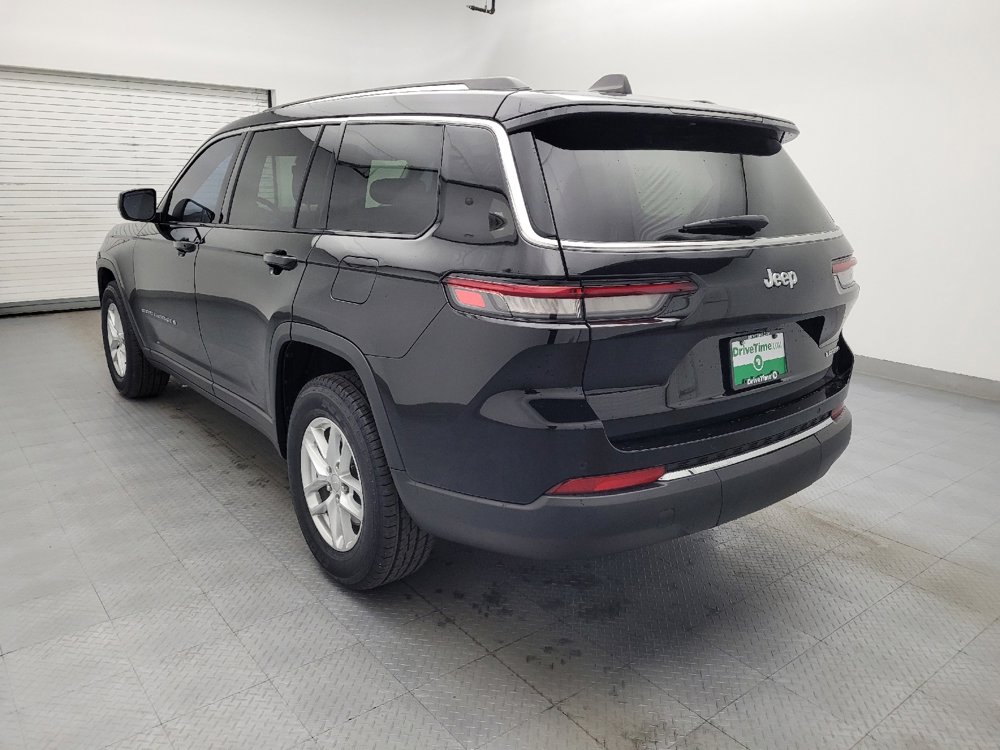 Used 2023 Jeep Grand Cherokee L Laredo image 5