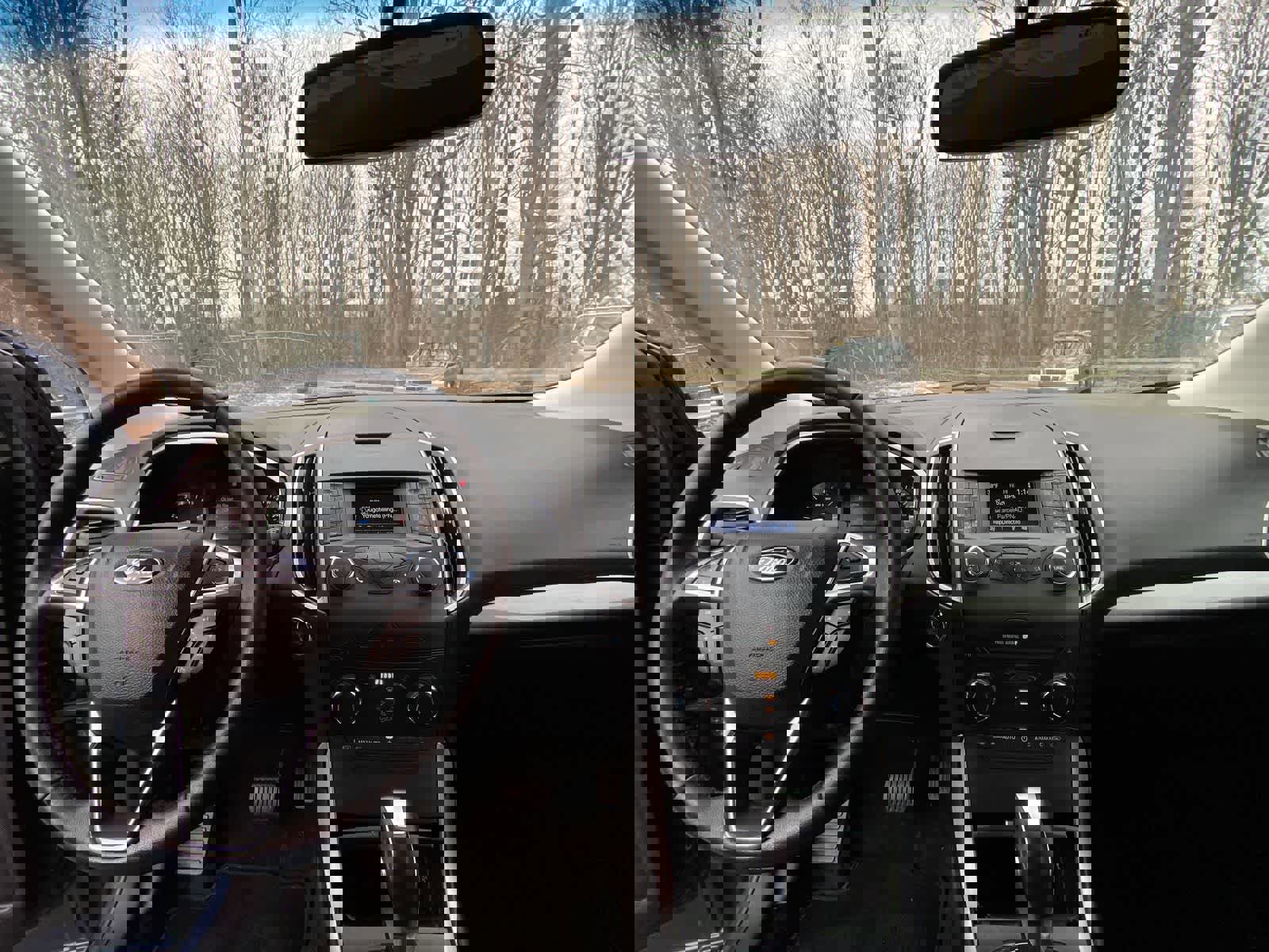 Used 2018 Ford Edge SEL image 22