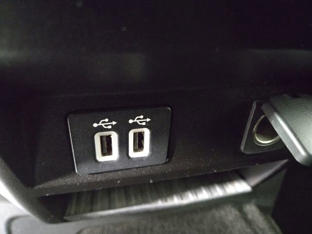 Used 2020 Ford F150 XLT w/ Equipment Group 302A Luxury image 26