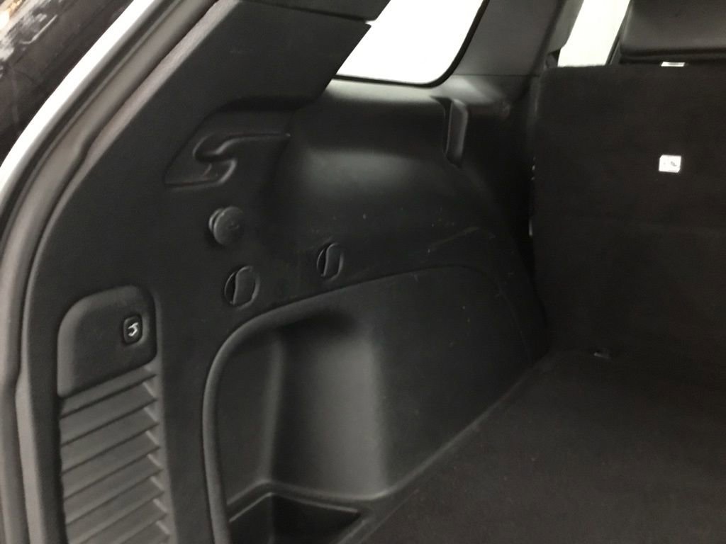 Used 2022 Jeep Grand Cherokee Laredo X image 17