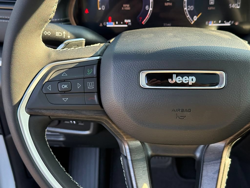 New 2027 Jeep Grand Cherokee L Limited w/ Limited Altitude Package AWD/4WD image 14