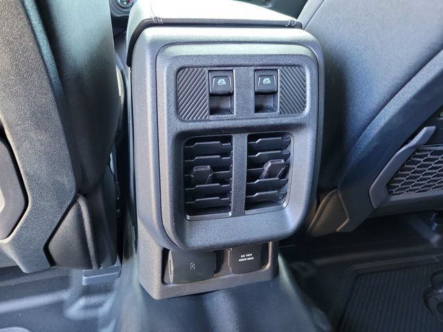 New 2026 Ford Bronco Big Bend w/ Black Diamond Package AWD/4WD image 16