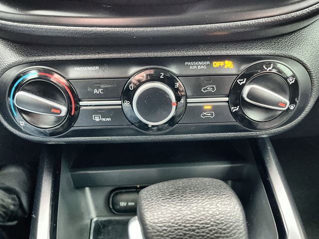 Used 2020 Kia Soul LX image 18