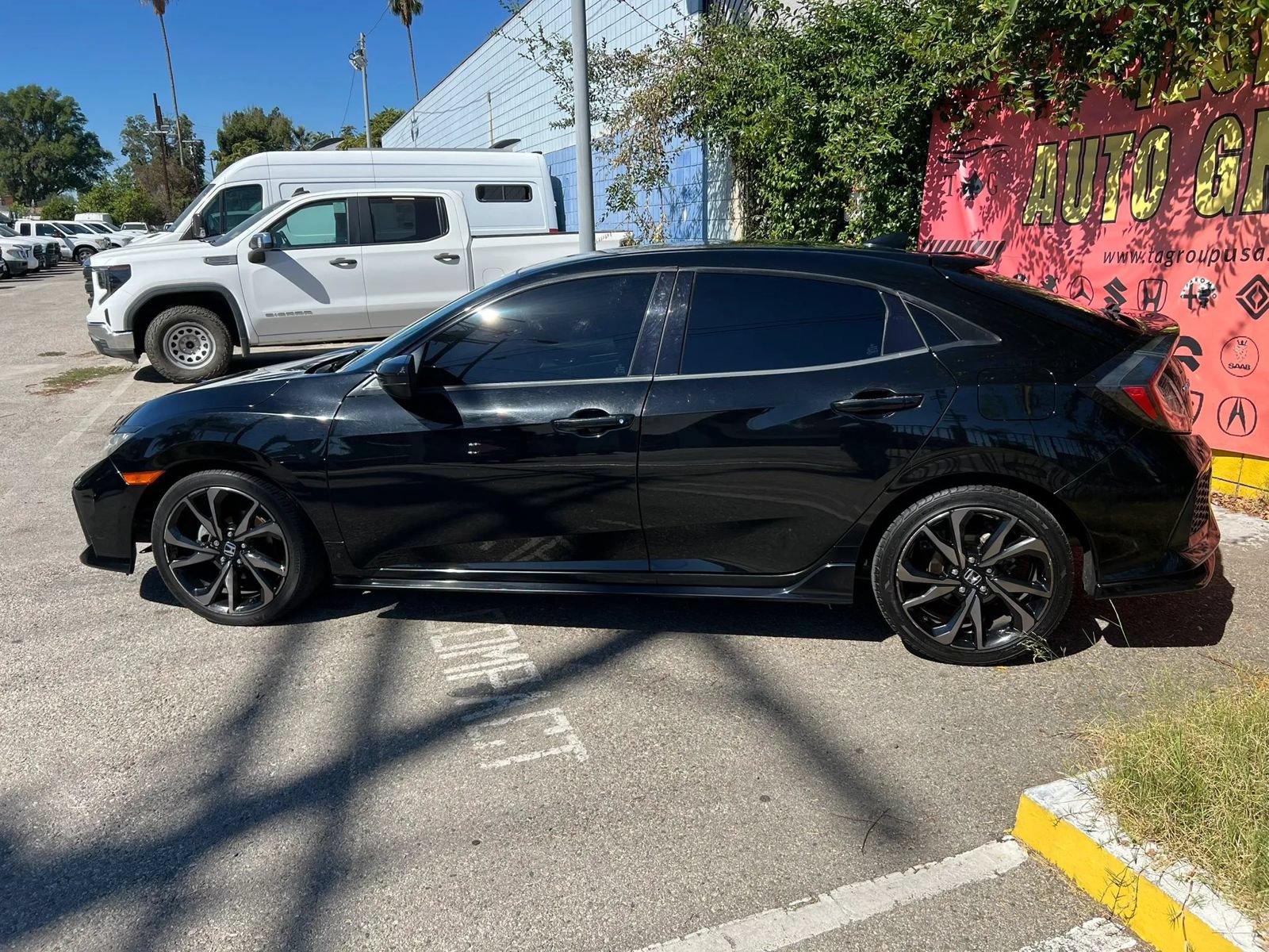Used 2019 Honda Civic Sport image 6