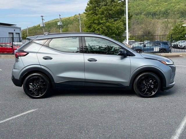 New 2027 Chevrolet Bolt RS w/ Technology Package FWD image 16