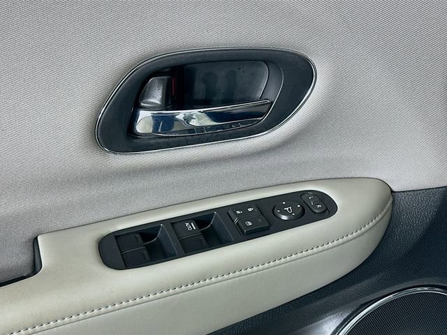 Certified 2017 Honda HR-V EX image 21