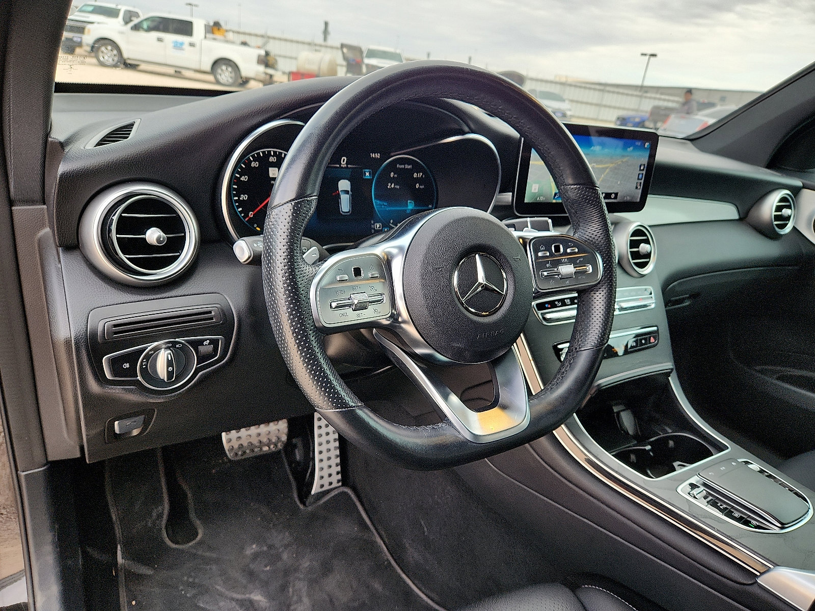 Used 2022 Mercedes-Benz GLC 300 4MATIC image 12