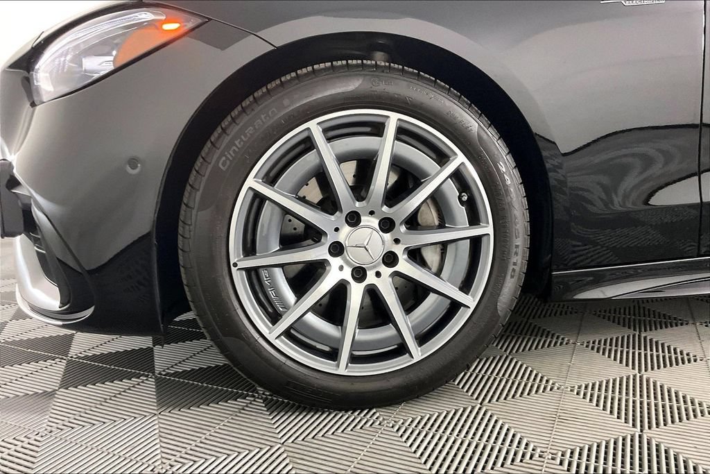 Used 2026 Mercedes-Benz C 43 AMG 4MATIC Sedan image 8