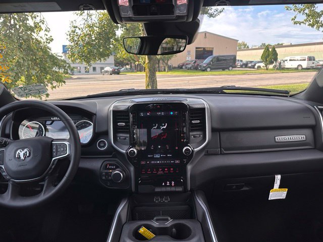 Used 2025 RAM 1500 Big Horn AWD/4WD image 28