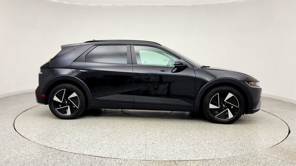 Used 2025 Hyundai Ioniq 5 SEL image 4