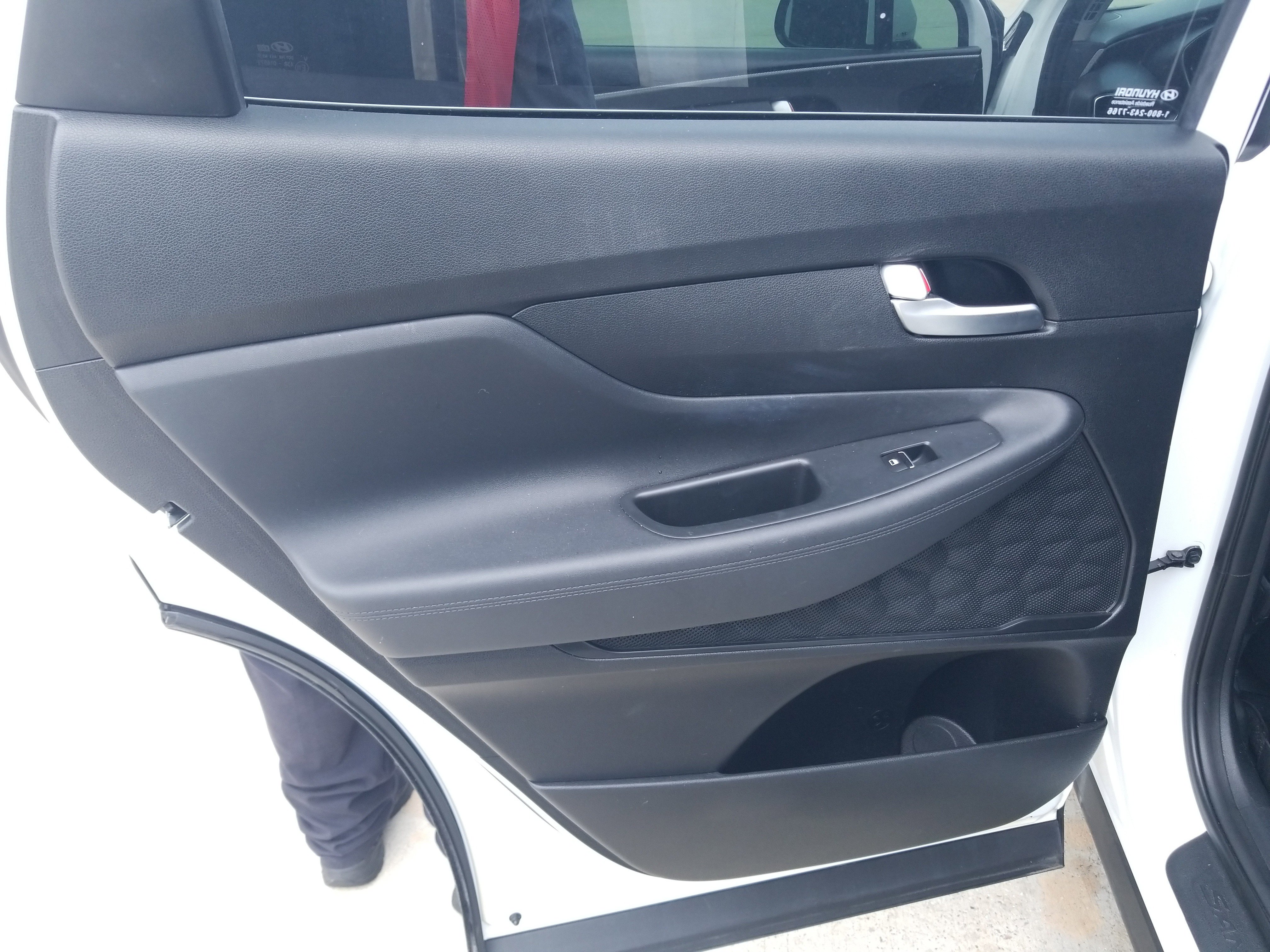 Used 2019 Hyundai Santa Fe SE FWD image 11