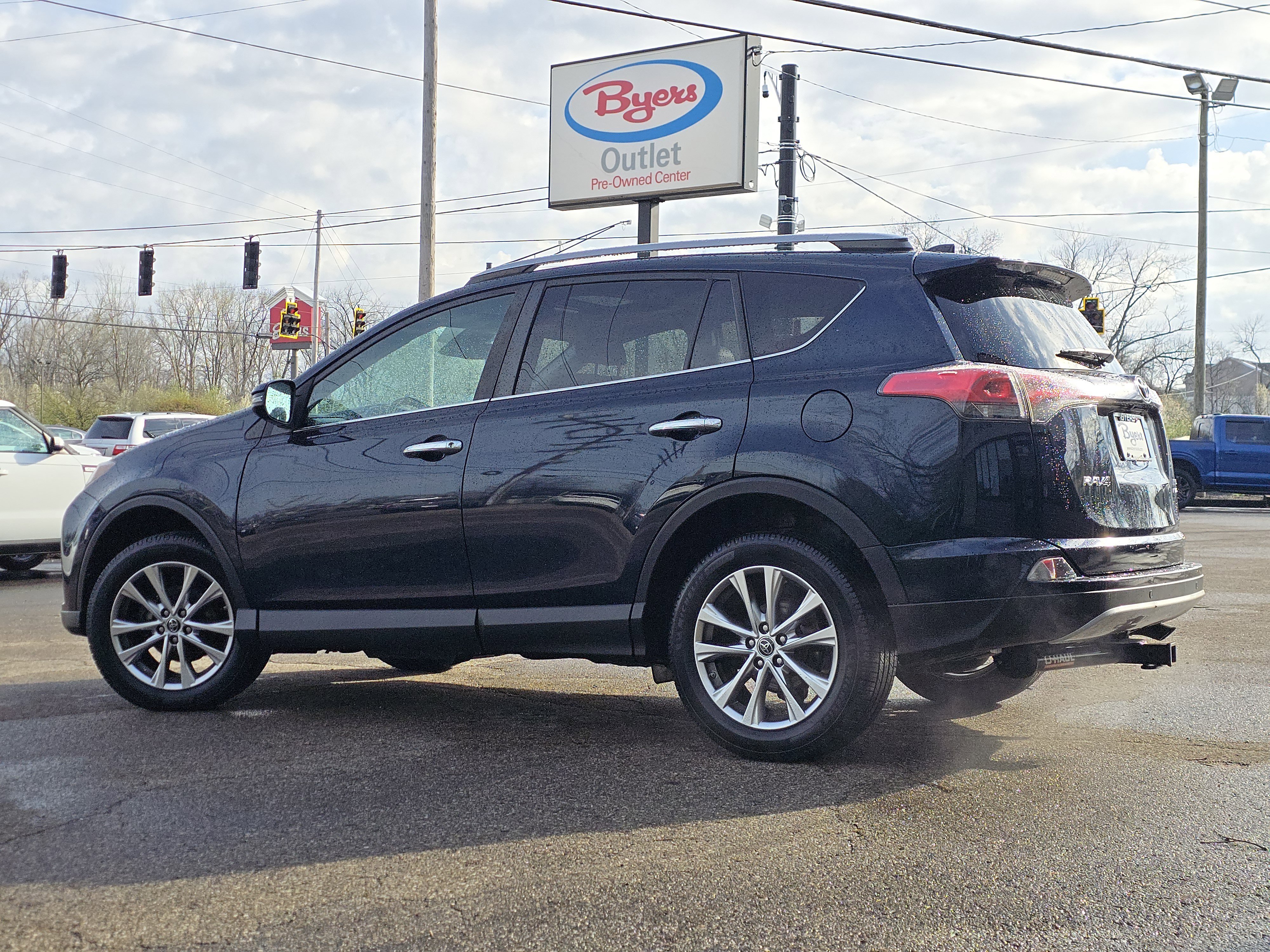 Used 2017 Toyota RAV4 Limited w/ All Weather Liner Package image 5