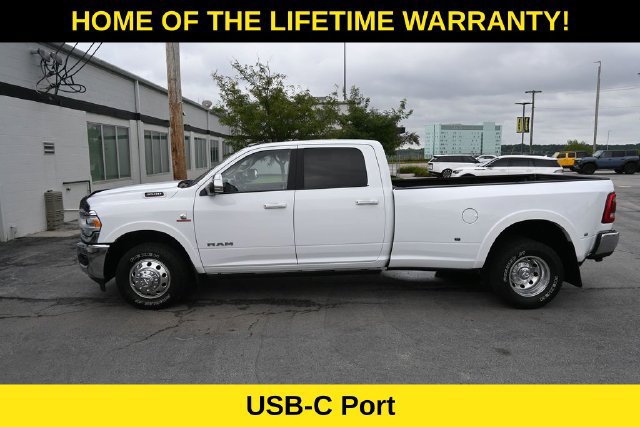 Used 2022 RAM 3500 Laramie RWD image 7