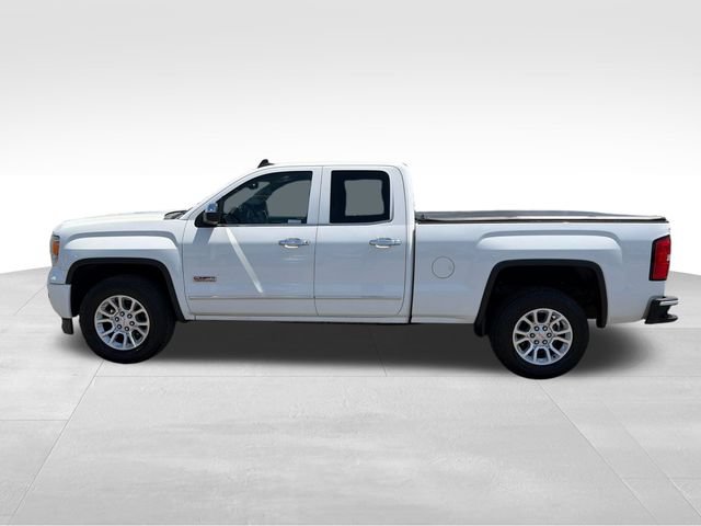 Used 2015 GMC Sierra 1500 SLE w/ All-Terrain Package AWD/4WD image 4