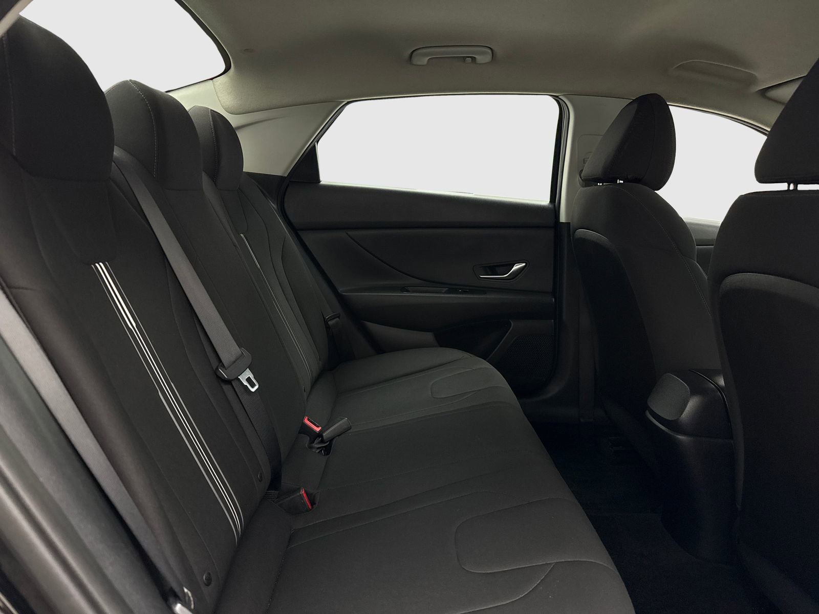 Used 2021 Hyundai Elantra SEL FWD image 44
