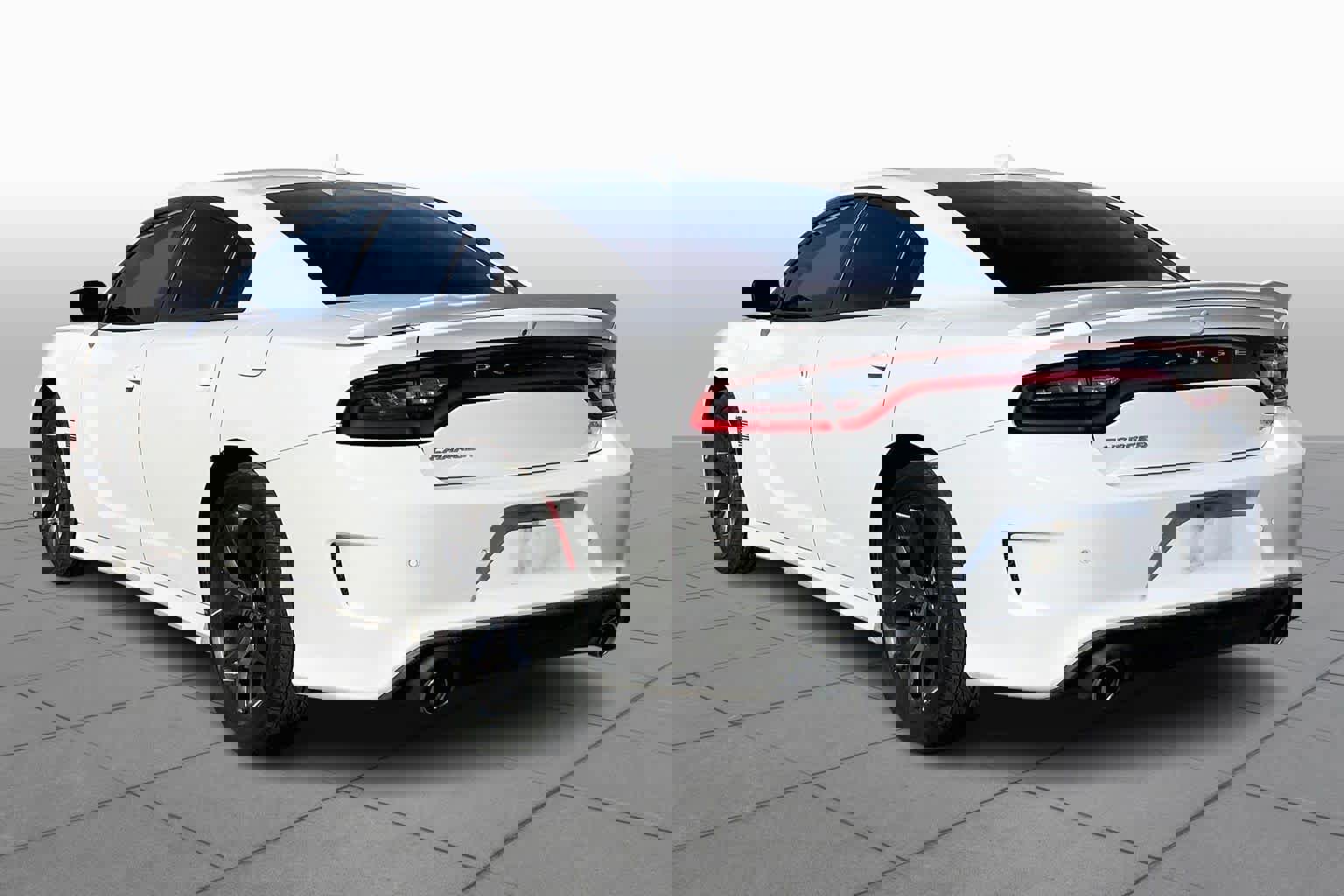 Used 2019 Dodge Charger R/T image 11