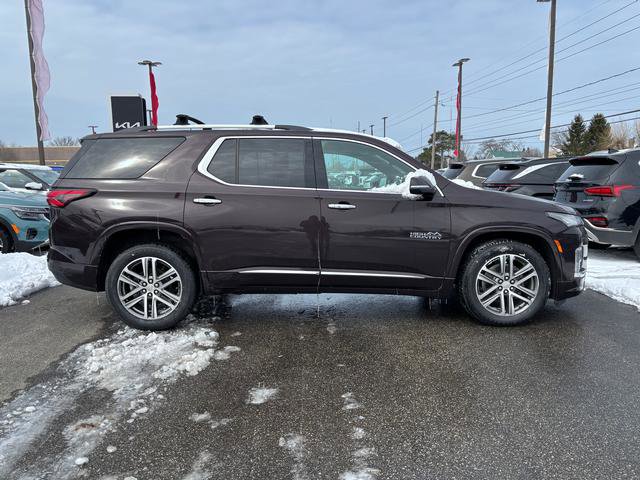Used 2022 Chevrolet Traverse High Country AWD/4WD image 8
