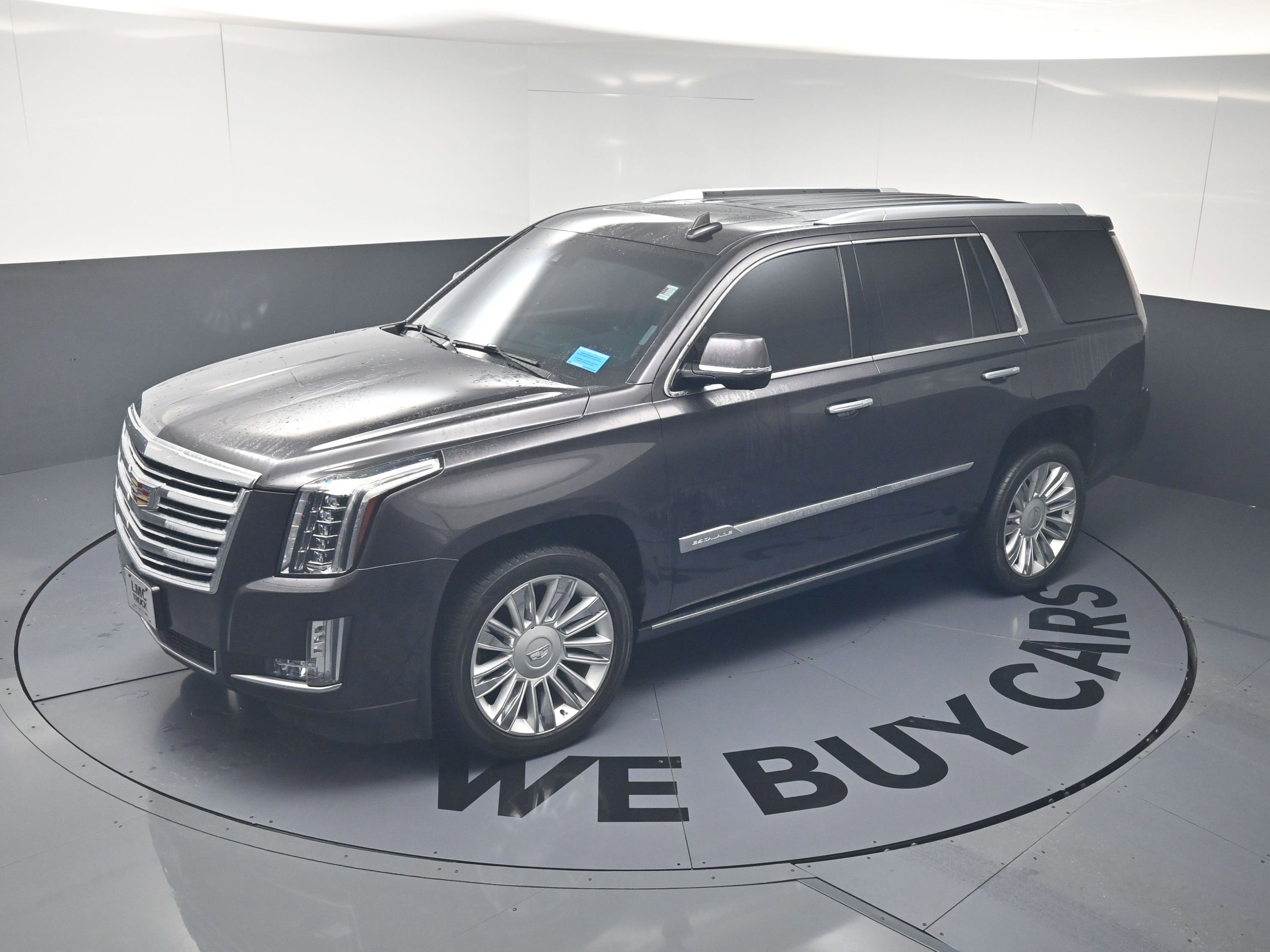 Used 2018 Cadillac Escalade Platinum AWD/4WD image 20