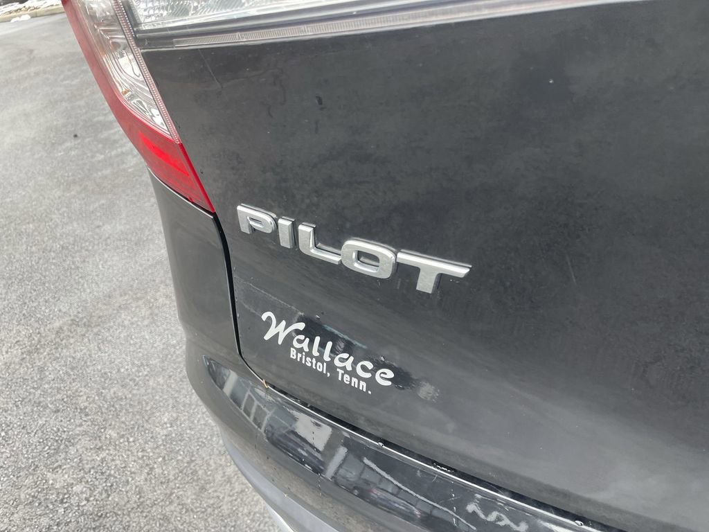 Used 2022 Honda Pilot Touring image 7