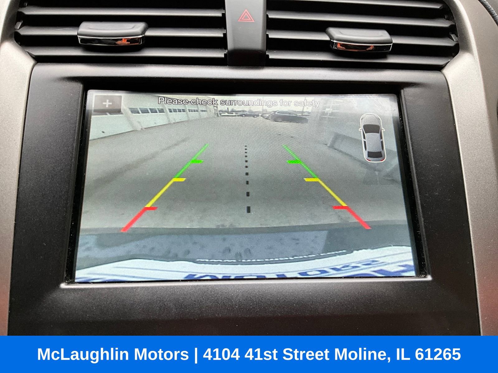 Used 2017 Ford Fusion SE w/ Fusion SE Technology Package AWD/4WD image 6