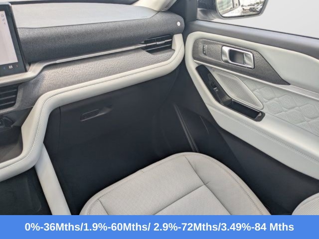 New 2026 Ford Explorer Platinum w/ LUX Leather Package AWD/4WD image 19