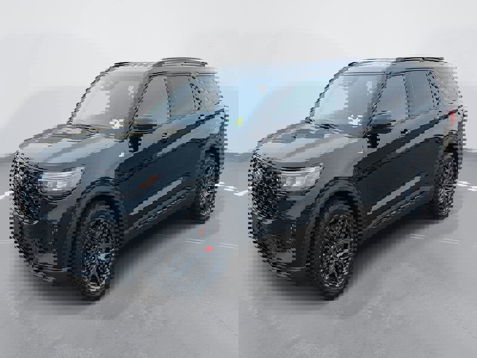 Used 2025 Ford Explorer ST-Line w/ Premium Package image 1