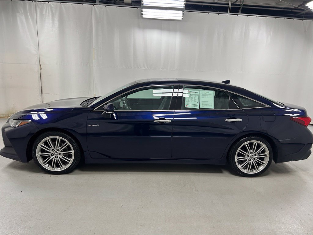 Certified 2021 Toyota Avalon Limited w/ Advanced Safety Package FWD image 8