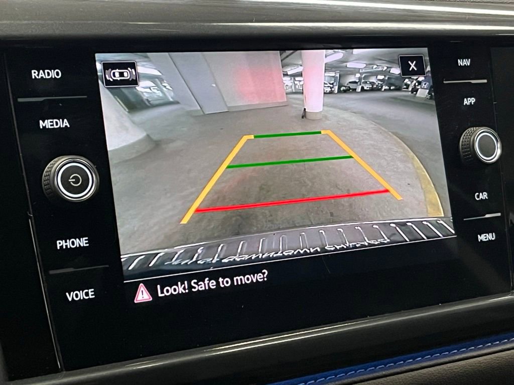 Used 2023 Volkswagen Taos SEL image 27